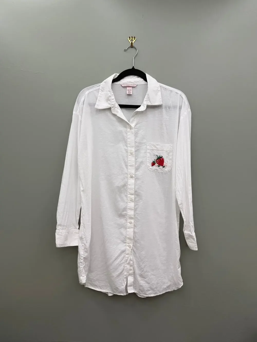 Victoria's Secret Strawberry Embroidered Sleep Shirt Nightgown White Small